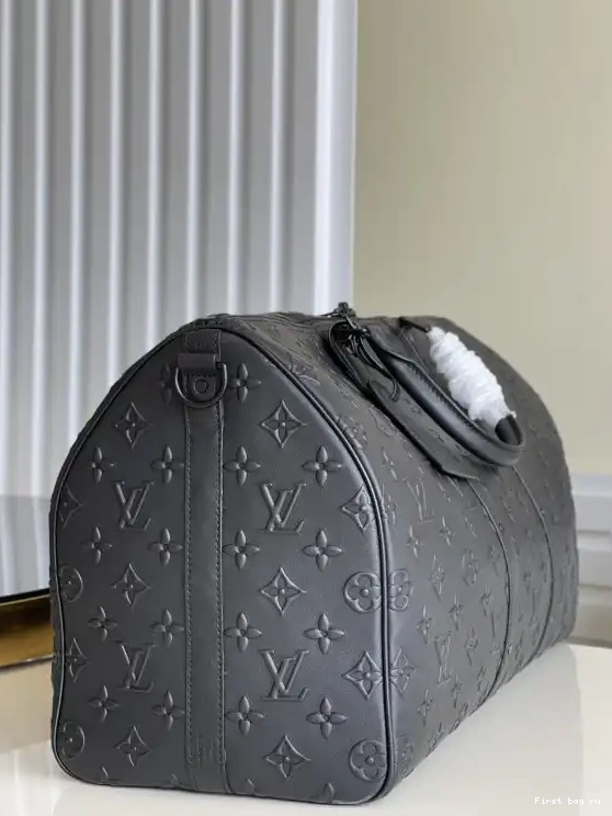 First bag ru VUITTON 50 KEEPALL LOUIS BANDOULIÈRE 0520